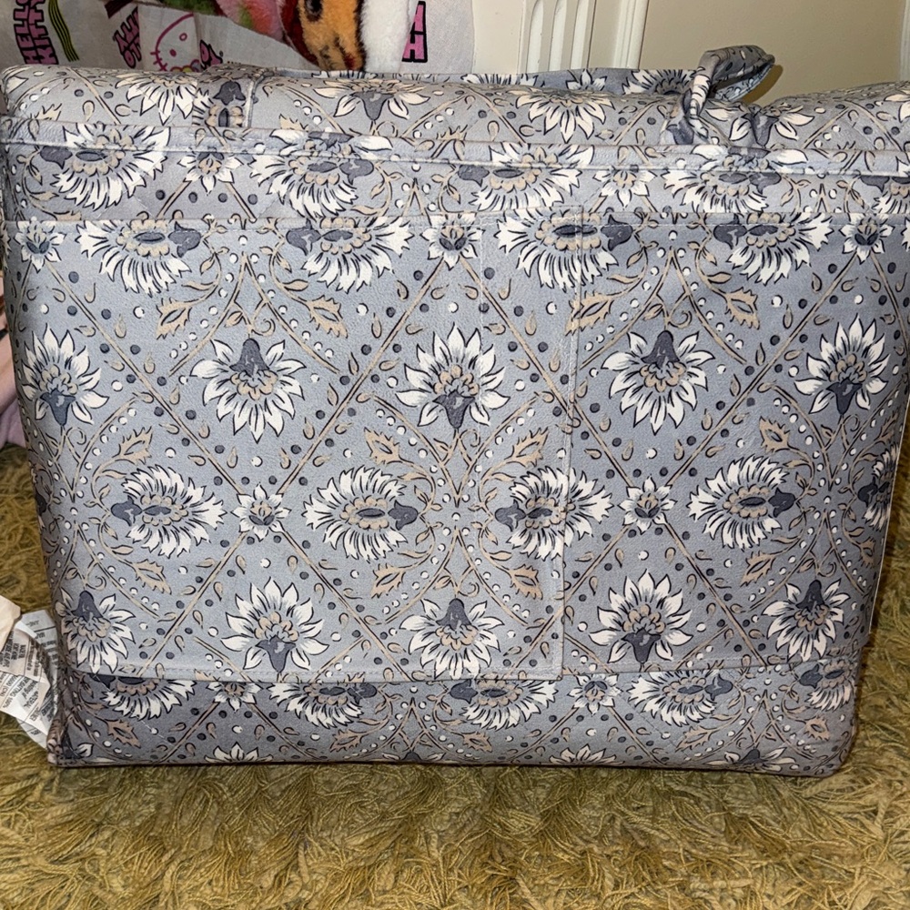 Member's Mark Velvet Quilt Set - Blue Gray - Picture 6 of 9